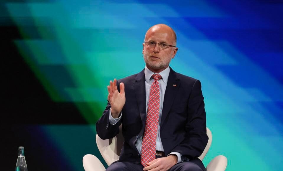 39-19718912727524806